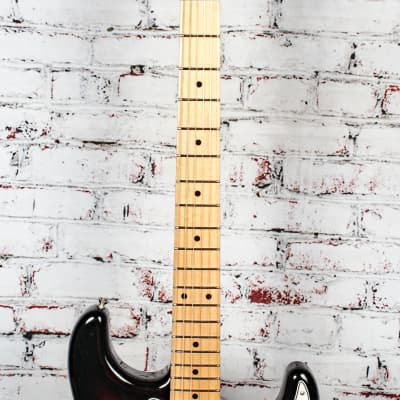 Fender - 2019 Vintage Custom '62 - Stratocaster® Electric Guitar - Maple Neck - 3-Color Sunburst - x5035 image 3