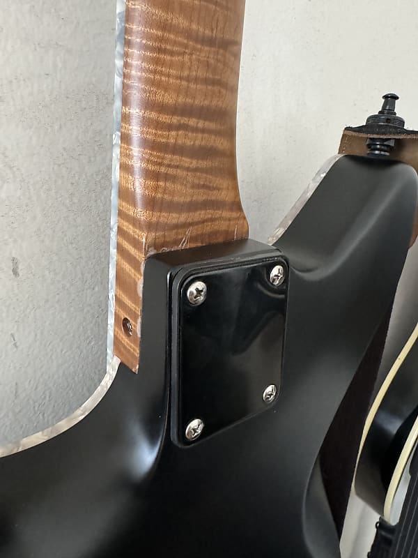 【最終価格】Warmoth Jazzmasterボディ　豪華ミニハム仕様 Replacement bodies for the Fender Jazzmaster guitar