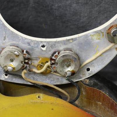 1965 Fender Precision Bass 1965 - Sunburst image 22