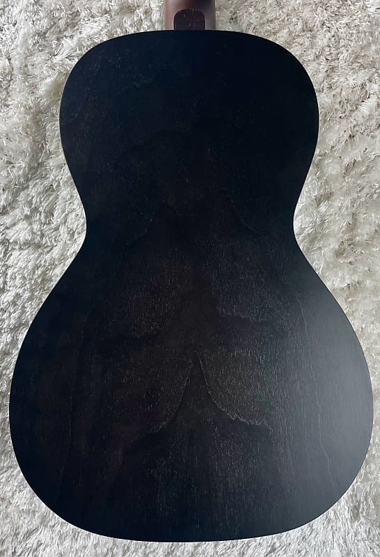 Art & Lutherie Roadhouse Faded Black | Reverb