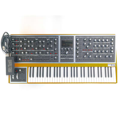 Moog One 8-voice 61-Key Analog Keyboard Synthesizer / Keyboard with Power Supply
