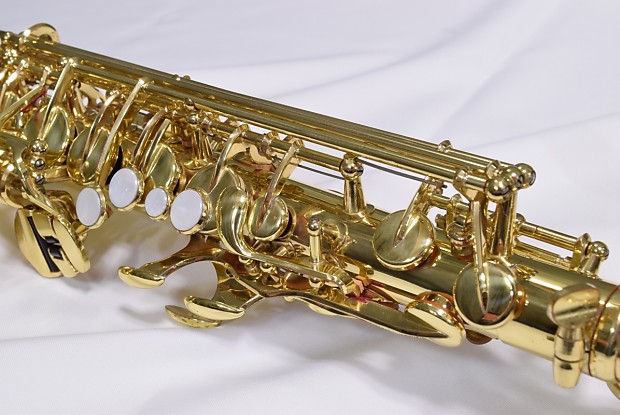 Yamaha YAS-32 Alto Saxophone | Reverb