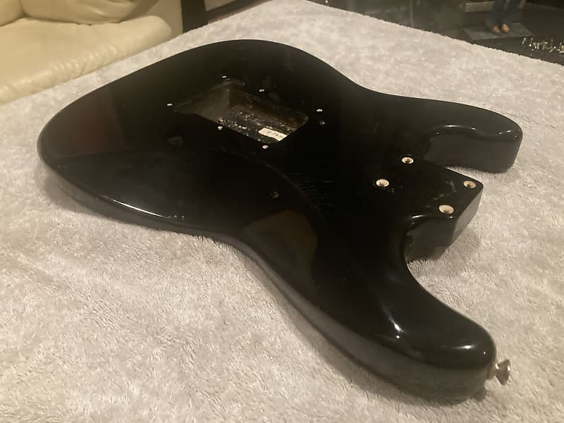 Fender MEXICO(MIM) 1993-1994 Stratocaster MN3 Black Guitar Fender MEXICO(MIM) 1993-1994 Stratocaster MN3 Black Guitar