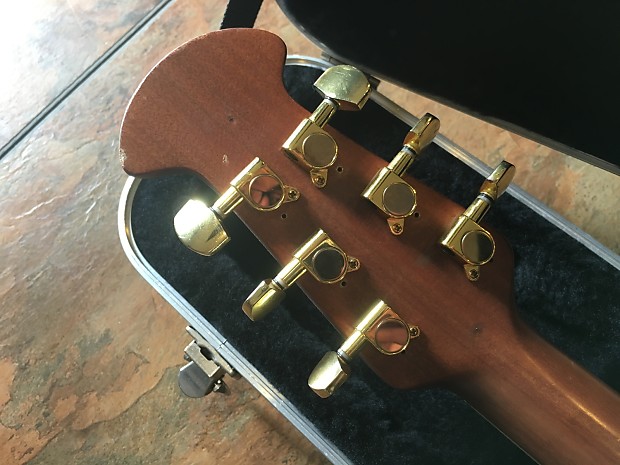 Ovation Celebrity Deluxe CS257 Acoustic Electric Guitar w