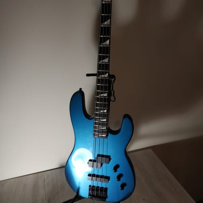Charvel Model 2b bass MIJ 1986 - Electric blue image 8