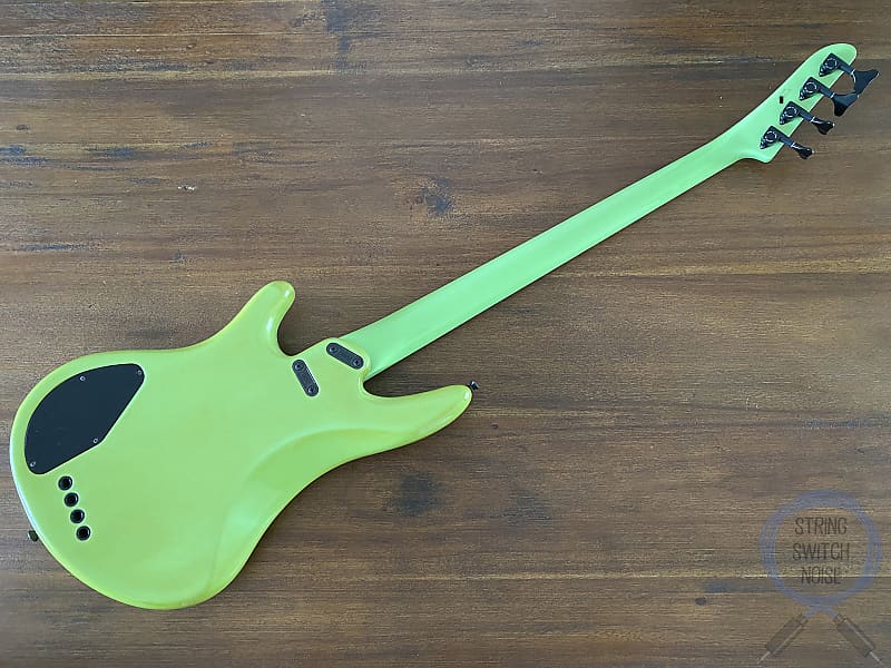 Yamaha Motion B Bass, MB IIIR, RARE Green finish, MIJ, 1986
