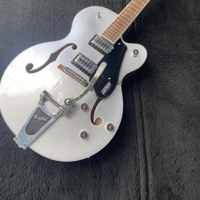 Gretsch G5420T Airline Silver #CYG22041690 (7lbs, 8.8oz) image 1