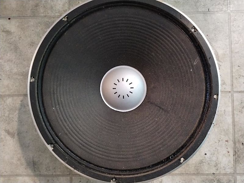 Sansui SP X8000 / W-172 woofer in very good condition - 1980&#039;s  			