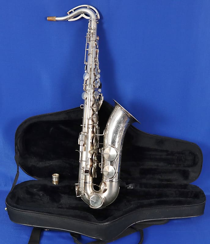1935 King VollTrue II Tenor Saxophone Sax w/ Case Amazing Reverb