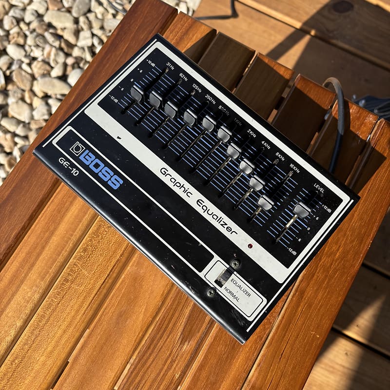 BOSS GE-10 グラフィックイコライザー Boss GE-10 Graphic EQ | Reverb