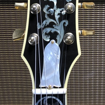 Gibson Les Paul Rare Custom Shop Original One Off Design "Glitter Girls" 1989 Pearl White image 10