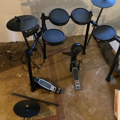 Alesis DM6 Nitro Kit Electronic Drum Set 2010s - Black