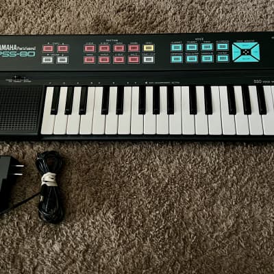 Vintage Yamaha PSS-80 1989 lofi digital Square Wave Keyboard Synth Sequencer
