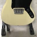 Fender Musicmaster  1977 White