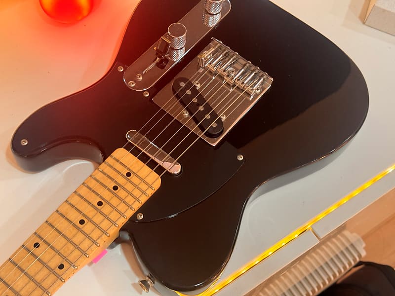 Near MINT Special RARE Fender Japan MTL-32 Mini Telecaster Black