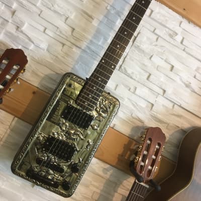 Unicaster Vintage Cookie Tin Guitar image 2