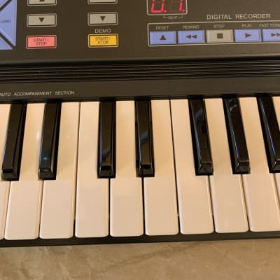 YAMAHA PSS-100 ポータサウンド デジタル録音キーボード テクノ Ultimate Yamaha Chip Keyboard: PSS-100 Review - YouTube