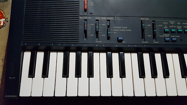 Vintage Yamaha PSS-450 Portasound Keyboard 1985 Works Great Vintage Yamaha PSS-450 Portasound Keyboard 1985 Works Great