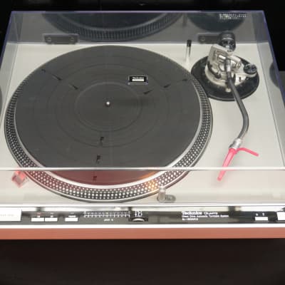 Technics SL-1600 MKII Fully Automatic Home Listening Vinyl Turntable - 100V image 2