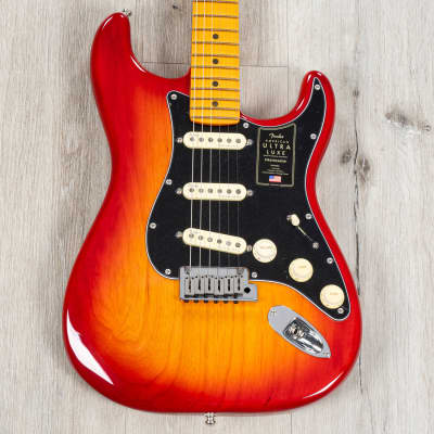 Fender Ultra Luxe Stratocaster Guitar, Maple Fretboard, Plasma Red Burst image 2