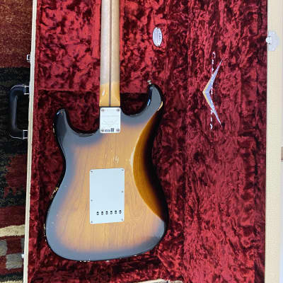 Fender Custom Shop Namm 2019 LTD - 1955 Relic Stratocaster - 2 Tone Sunburst - (Mint!) (Pre-owned) image 10
