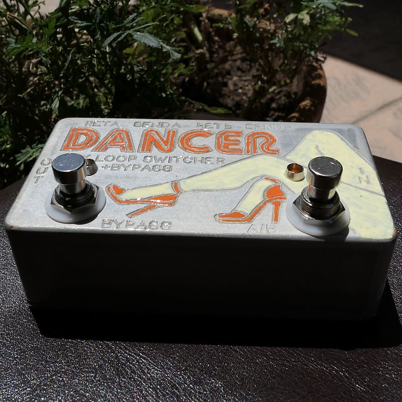 Effects Loop Amp Switcher Clean Dirty Toggler with Bypass Reverb