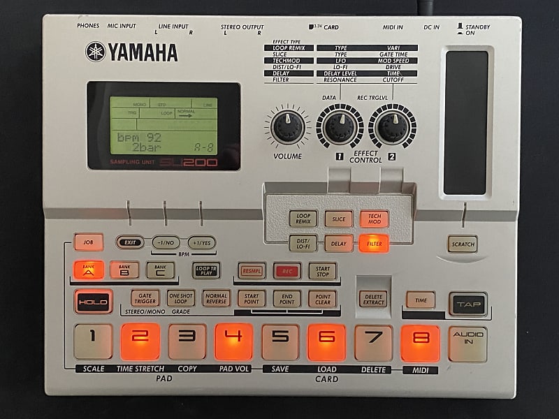 Yamaha SU200 Sampler with 16mb SmartMedia Card Reverb
