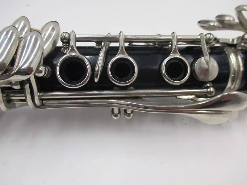 Jupiter JCL-631 Clarinet, complete with case and reeds