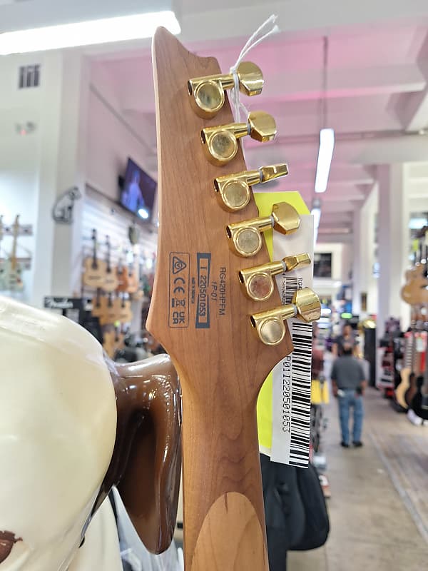 希少! 国内未発売モデル IBANEZ RG420 HPFM メイプル Amazon.com: Ibanez High Performance RG420HPFM - Blue Reef
