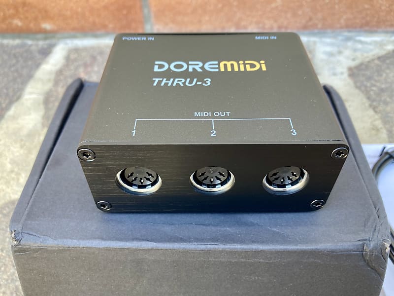 DOREMiDi THRU-3 - Midi Host Box 1 in, 3 outs / Brand New image 1