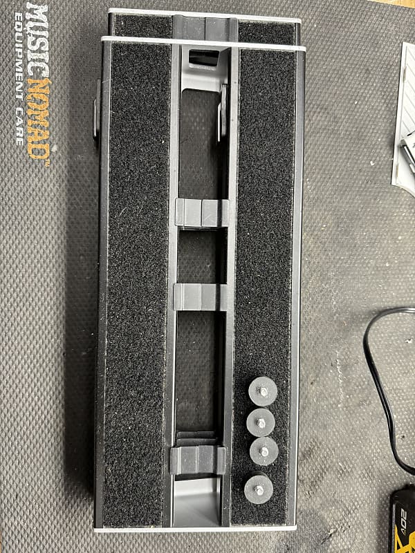 D'Addario XPND Pedalboard 2