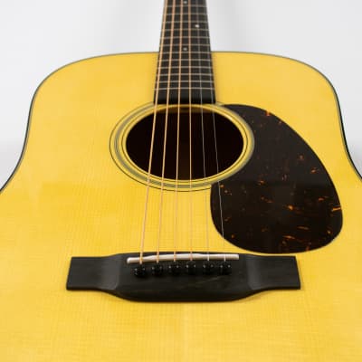Martin D-18 Acoustic Guitar - Natural image 3