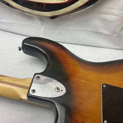 Fender USA Stratocaster Guitar with Case - changed saddles & electronics 1979 - 2-Color Sunburst / Maple neck image 20