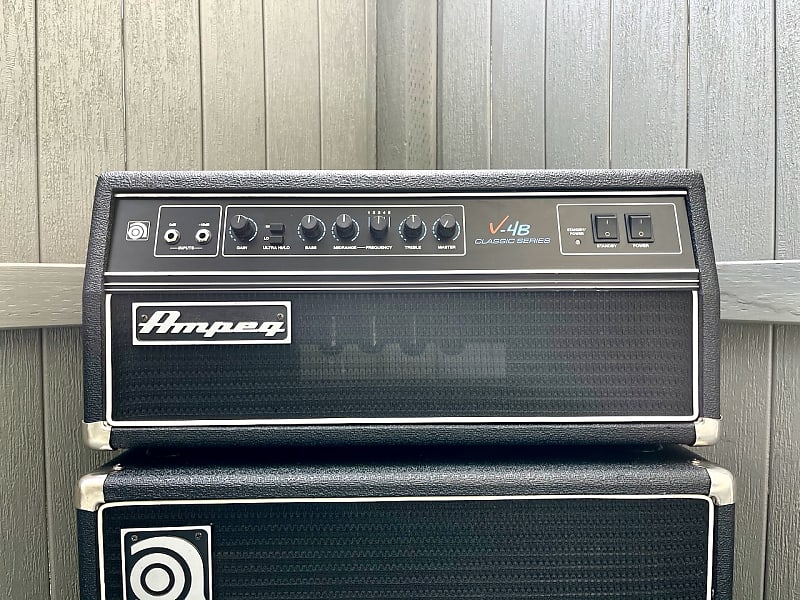 Ampeg V-4B Classic Series (V4BH) 1996 Black - Made in USA - All Tube Bass  Amplifier - MINT.