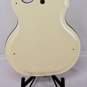National Val Pro  84 vintage Resoglas electric guitar 1961/62 white image 10