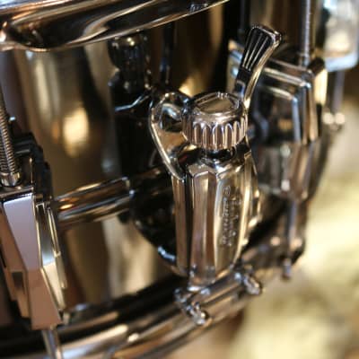 Ludwig B-Stock 6.5'' x 14'' Black Beauty Snare Drum, 10 Lug image 5