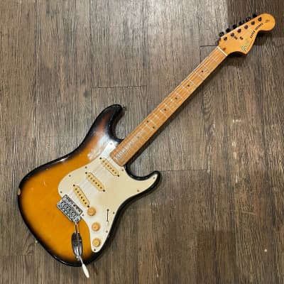 【クラウン】Greco SEシリーズ ストラトキャスター(3TS) Greco SE600 3TS 3 Tone Sunburst Made in Japan ST Type