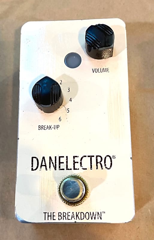 Danelectro The Breakdown