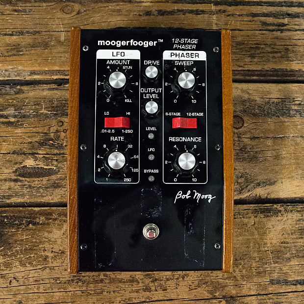 Moog MoogerFooger MF-103 12-Stage Phaser