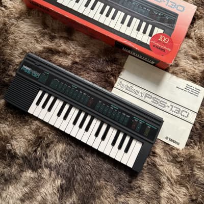 1987 Yamaha PSS-130 Synth Keyboard