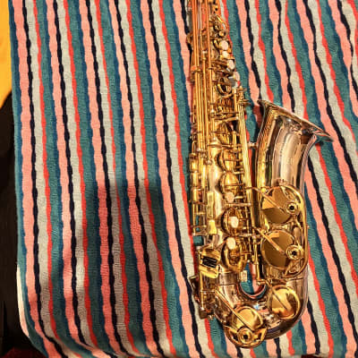 Jupiter JAS110 Eb Intermediate Alto Saxophone Silver/Gold image 4