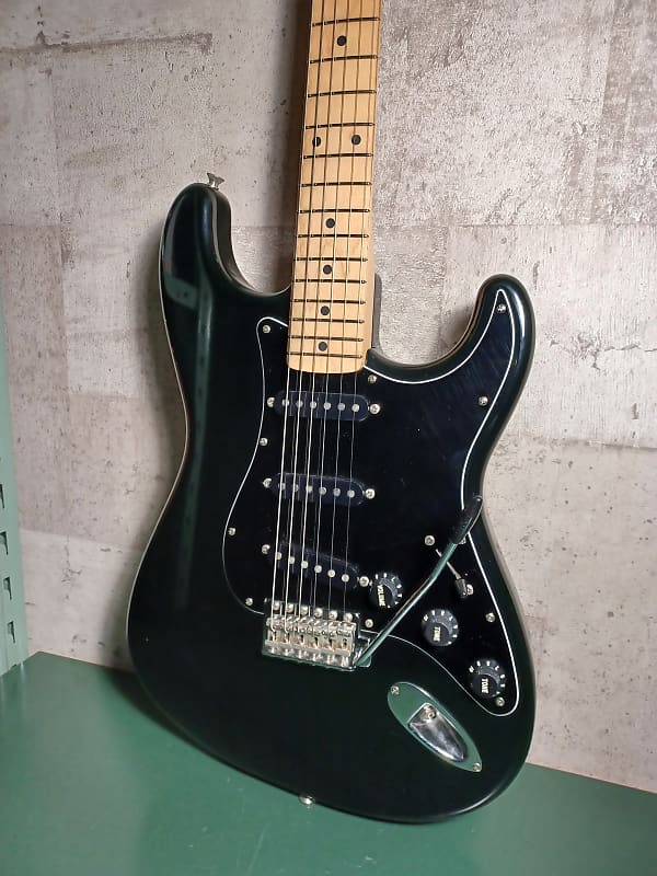 日本製 Squier Stratocaster Fender フジゲン 鳴り良 - メルカリ