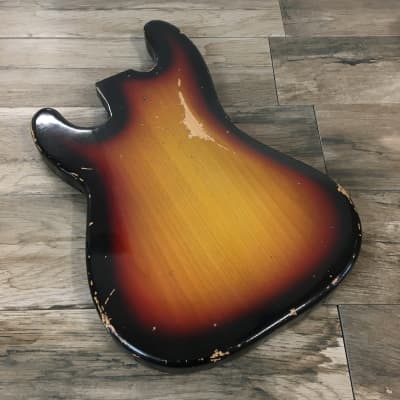 FRANCHIN Jupiter bass guitar body Relic Aged 3-Color Sunburst 100% Nitro Lacquer Alder P-Bass type Made in Italy - Stock piece #20790525 image 2