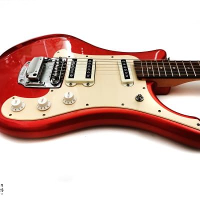 Yamaha SGV 300 electric gutiar from 2000 - Metallic Red Yamaha SGV 300 electric gutiar from 2000 - Metallic Red