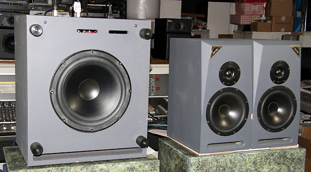 Spendor sa300 top