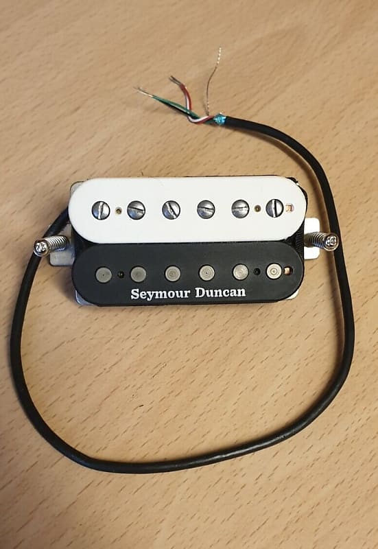 Seymour Duncan APH-1N Alnico II Pro Neck Humbucker Pickup Zebra / Slash