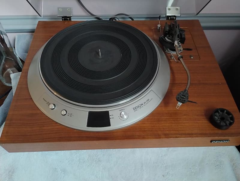 Denon DP1250 turntable in excellent condition - 1980&#039;s  			