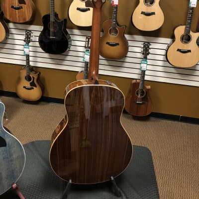 Taylor 818e Sitka Spuce Top Indian Rosewood Back & Sides with Western Floral Hardshell Case - Rep Sample, Mint image 16