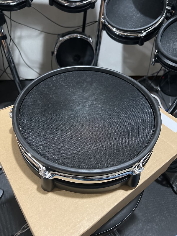 Alesis deals surge snare