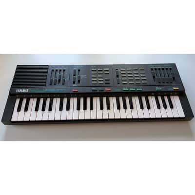 Yamaha Portasound PSS-370 1980s Black, vintage synth, keyboard, circuit bending